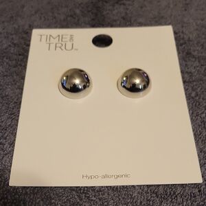 Time and Tru Shiny Silver Dome Earrings